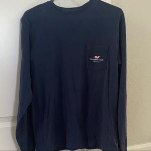 Navy vineyard vines long sleeve crew neck shirt